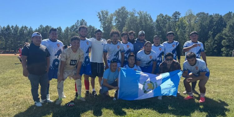 Guatemaltecos en Carolina del Norte celebran sus raíces junto a su Consulado