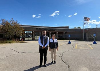 Consulado General de Guatemala en Providence visita centros de detención en New Hampshire y Massachusetts