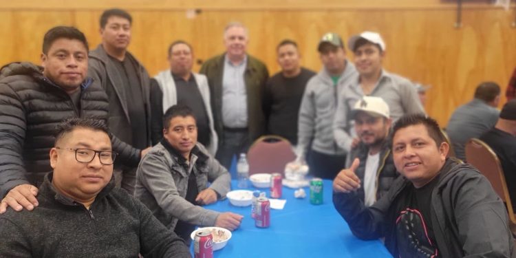 Consulado General de Guatemala en Vancouver conmemora la Jornada Mundial del Migrante en Columbia Británica