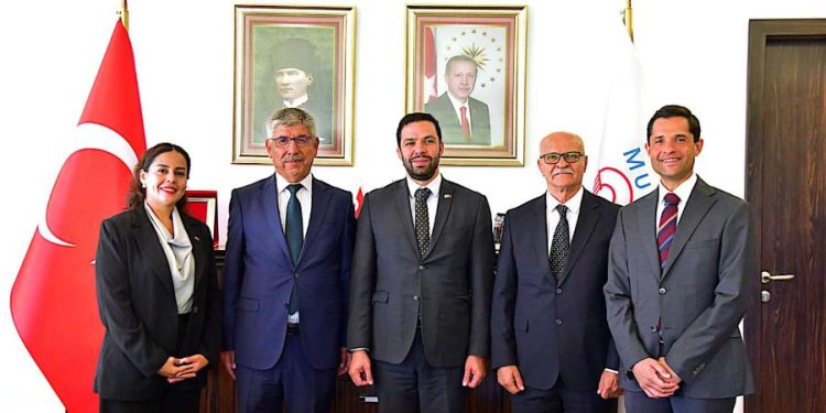 Embajada de Guatemala en Türkiye fortalece vínculos con la comunidad académica de Muğla