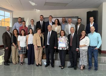 IGN rinde homenaje a familiares del ingeniero Alfredo Obiols Gómez