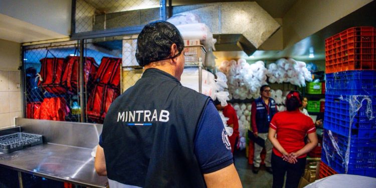 IGT realiza inspecciones en sector servicios de preparación de comida