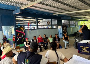 Mano a Mano articula a líderes comunitarios y servicios de salud en Camotán
