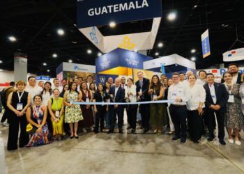 Guatemala amplía su presencia comercial en Miami