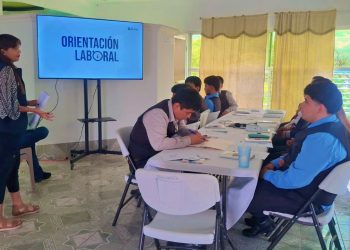 Mintrab brinda orientación laboral a 67 jóvenes