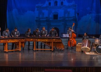 Arte y tradición se vivió en la inauguración del X Festival Patrio del Ballet Moderno y Folklórico