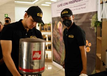 “Café con Propósito”, transformando vidas y creando oportunidades a adolescentes en proceso de reinserción