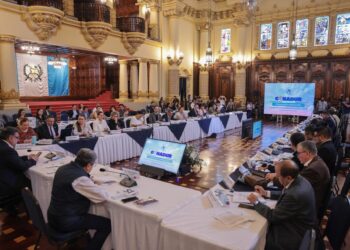 Presentan montos finales de inversión 2027 a favor de los CODEDES
