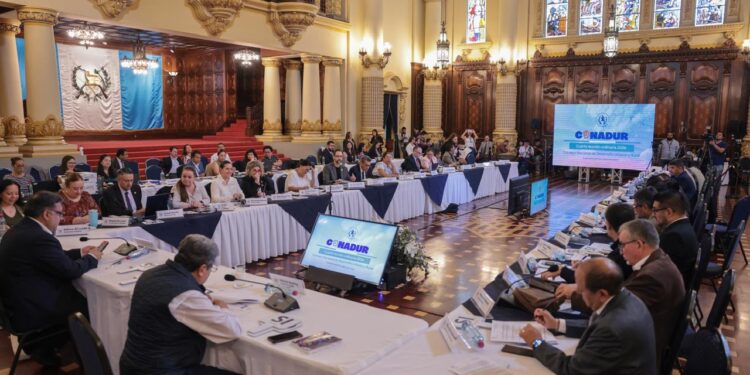 Presentan montos finales de inversión 2027 a favor de los CODEDES