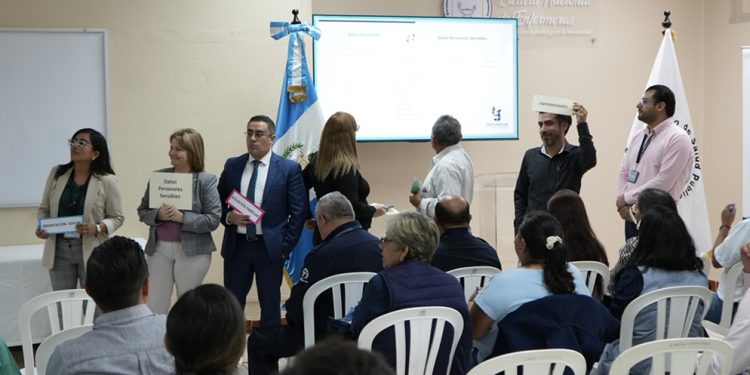 Personal salubrista se capacita en Acceso a la Información Pública