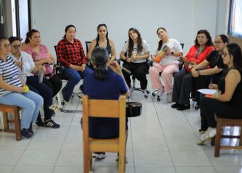 SBS fortalece el autocuidado de sus trabajadores con talleres de musicoterapia