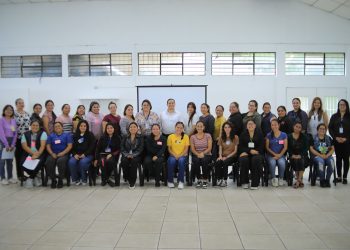 Diplomado de Niñeras fortalece conocimientos para el cuidado y protección de la niñez