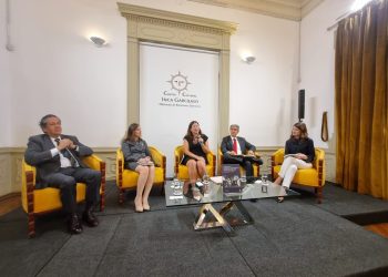Misión diplomática de Guatemala en Perú acompaña presentación de obra sobre liderazgo femenino
