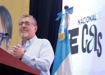Fondo Nacional de Becas permite a jóvenes continuar su formación y ampliar sus posibilidades profesionales