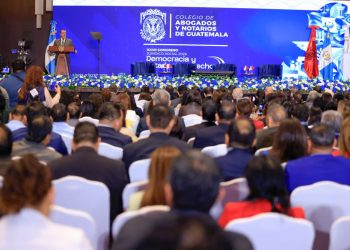 Presidente Bernardo Arévalo resalta en Congreso Jurídico Social 2026 la importancia de sostener la democracia y fortalecer el Estado de derecho