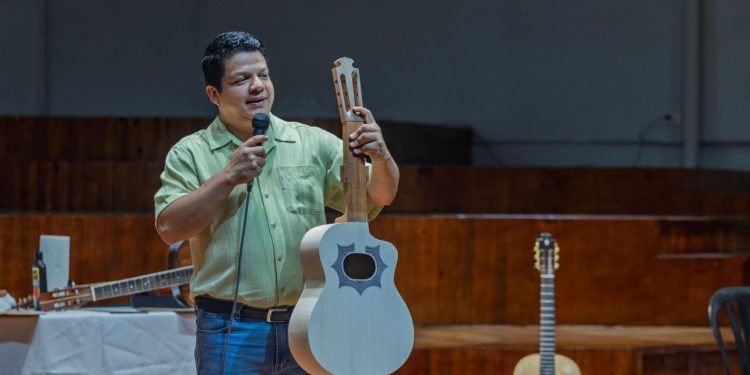 Festival Nacional de la Guitarra inicia con música, conocimiento y tradición en el Conservatorio Nacional de Música