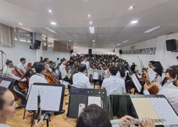 Orquesta Sinfónica Regional de Occidente cautiva CUNOC