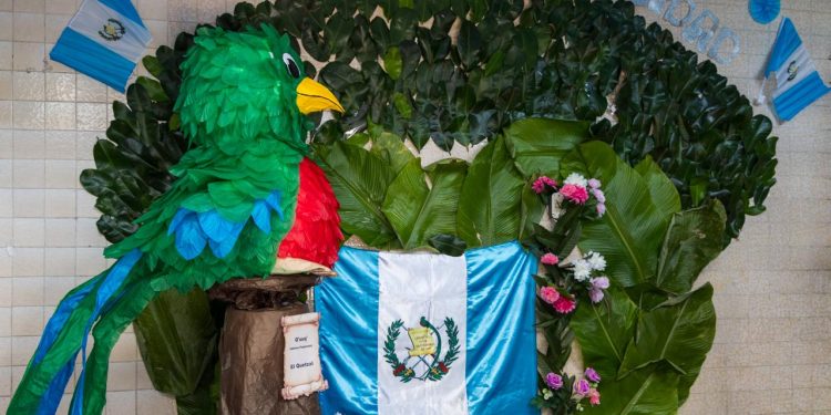 Concurso de altares cívicos exalta el fervor patrio e identidad