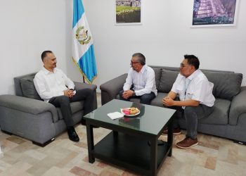 Consulados de Guatemala y México coordinan acciones en favor de migrantes y estudiantes