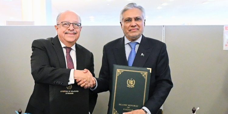 Guatemala y Pakistán destacan oportunidades de cooperación política, económica, académica y técnica