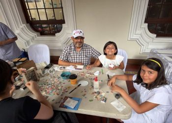 Intercambio, compra y valoración de sellos postales se llevan a cabo en Expofilgua