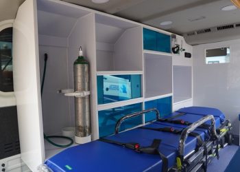 Hospital Pedro de Bethancourt incorpora nuevas ambulancias que refuerzan la atención de pacientes para traslados