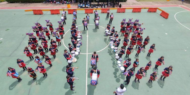 Campo Marte cierra el mes patrio con una presentación de bandas