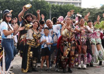 El Centro Histórico se llenó de color y ritmo con el Encuentro de Conviteros 2026