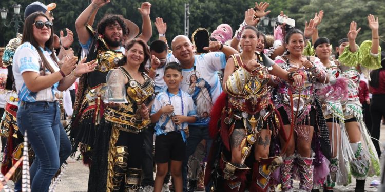 El Centro Histórico se llenó de color y ritmo con el Encuentro de Conviteros 2026