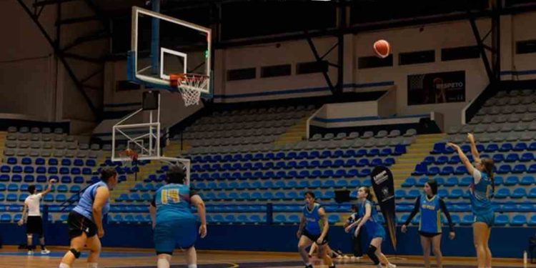Baloncesto universitario define sus cruces de semifinales
