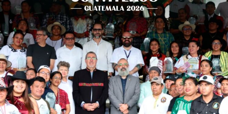 Conviteros reciben reconocimiento por mantener viva esta tradición