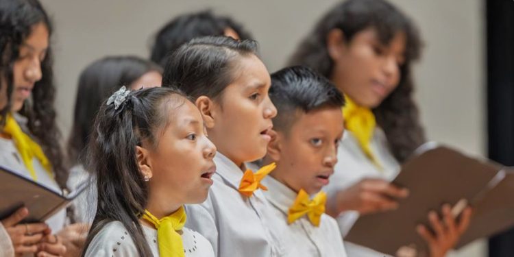 Nuevas voces celebran el canto coral de Guatemala