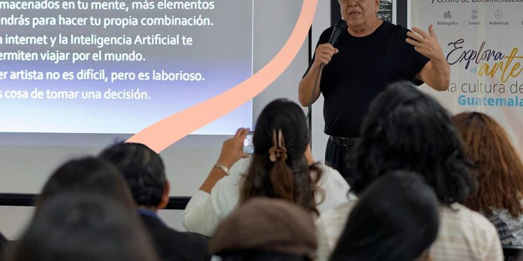 La creatividad transforma ideas, experiencias y conocimientos