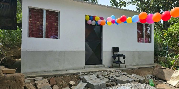 Familias de Santa Cruz del Quiché cumplen su sueño de tener casa propia