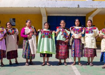 MIDES entrega capital semilla a 150 mujeres en Comitancillo
