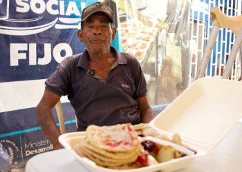 Comedor Social en Camotán brinda alimentación gratuita y asegura la alimentación de don Vicente Mendoza