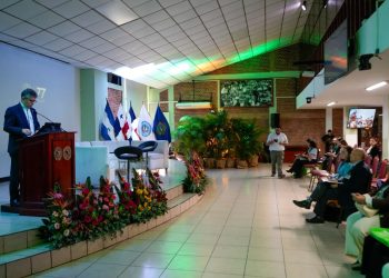 Simposio por  77 aniversario del INCAP pone sobre la mesa ley de etiquetado de alimentos