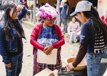 Más de 80 familias tienen acceso a agua saludable gracias a la entrega de filtros purificadores