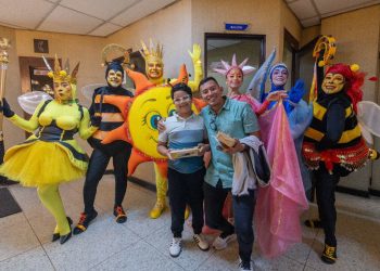 “Miel Amarga o el oso Colmenero” conquistó al público en el Teatro de Cámara