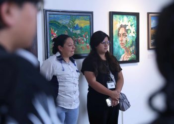 Pintores de Salcajá exponen su arte en Punto Cultura