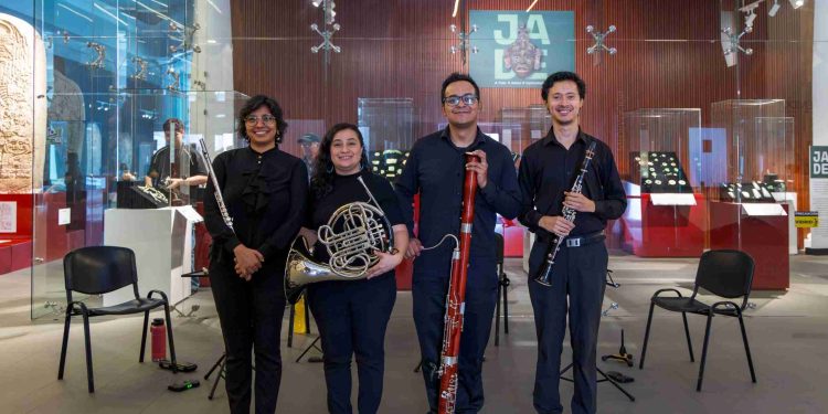 El Quinteto Xocomil llevó sus melodías al MUNAE