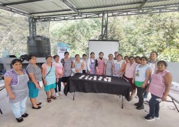 Promotoras del CADER en San Antonio Huista aprenden procesamiento de lácteos y asociatividad