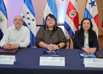 Impulsan coordinación regional para anticipar riesgos que afectan al sector agropecuario