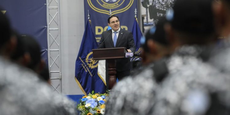 287 nuevos guardias se incorporan para reforzar la seguridad carcelaria