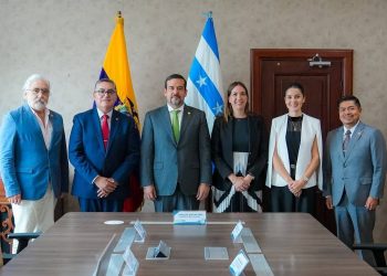 Guatemala impulsa cooperación y oportunidades comerciales en Guayaquil