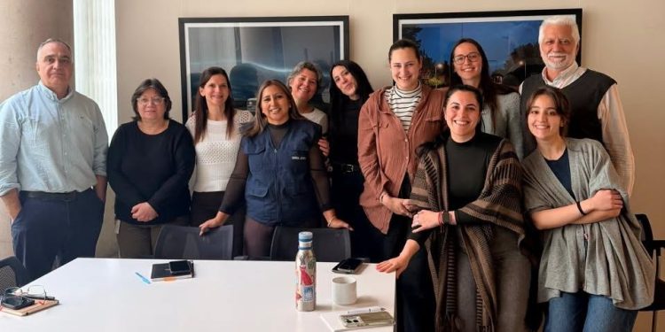 Equipo de salud de Jutiapa comparte experiencias sobre prevención de la transmisión maternoinfantil en Argentina