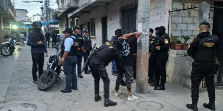 Presencia policial fortalece prevención de hechos delictivos en CENMA