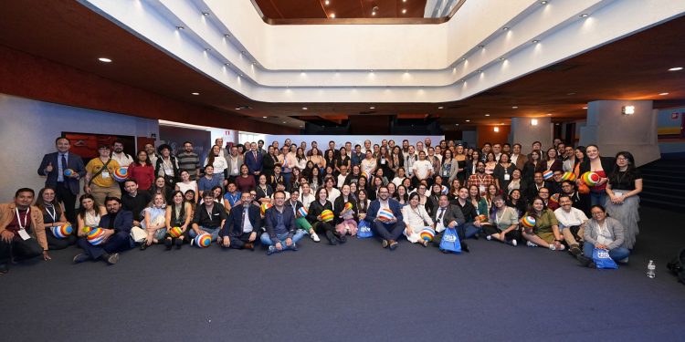 Cientos de personas participaron exitosamente del Abrelatam/ConDatos 2026