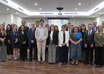 Gobierno presenta portafolio de 24 iniciativas para el desarrollo socioeconómico de Guatemala