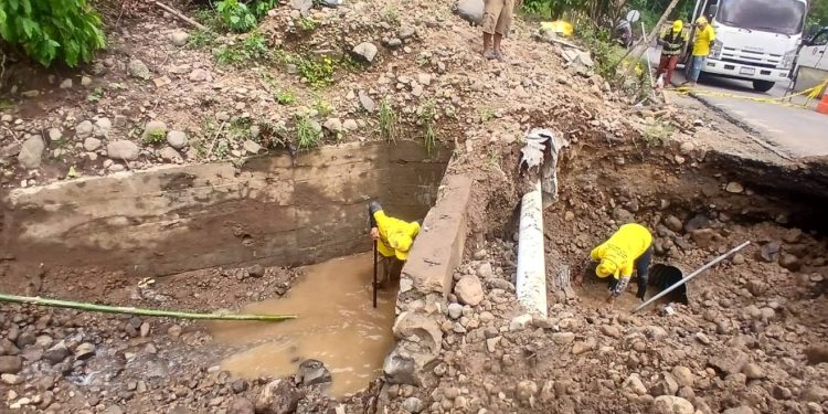 Caminos atiende emergencia vial en San Pablo Malacatán